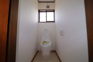 2階トイレ（自動洗浄付き）